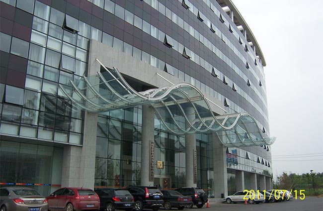 黃(huáng)石黃(huáng)金(jīn)山(shān)辦公樓