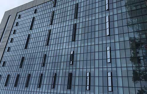 幕牆門(mén)窗(chuāng)